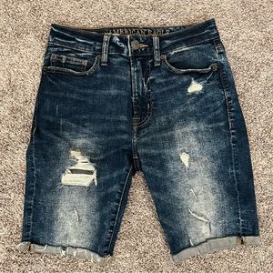 American Eagle Slim Distressed Medium Wash Jean Shorts